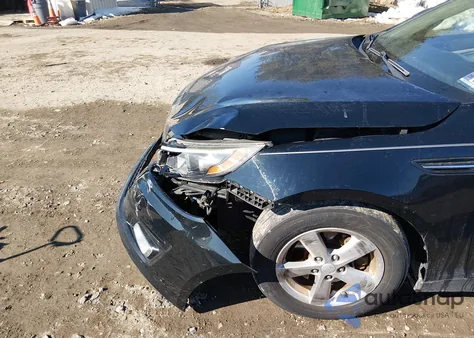 2015 Kia Optima Lx z USA, uszkodzony, nr VIN 5XXGM4A70FG487519